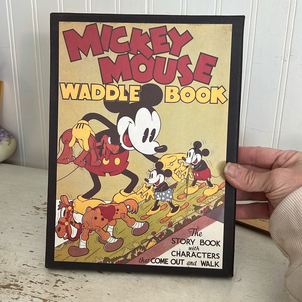 Mickey Mouse Waddle Book hardcover boxed 1992 Applewood